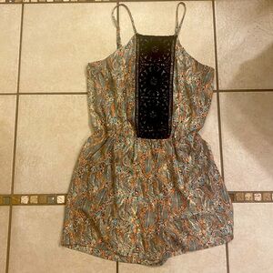 Daniel Rainn Romper with pockets and crochet detail